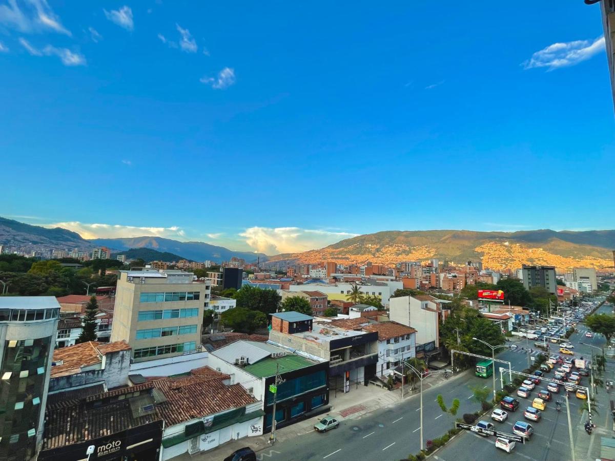 Apartamento En Laurels Medellín Dış mekan fotoğraf
